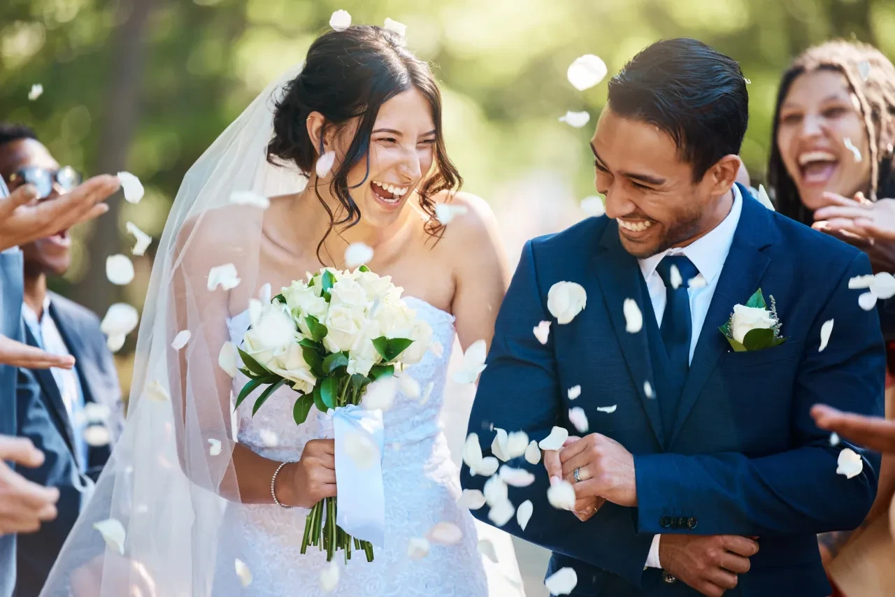 Couple portrait in an elegant grand hall